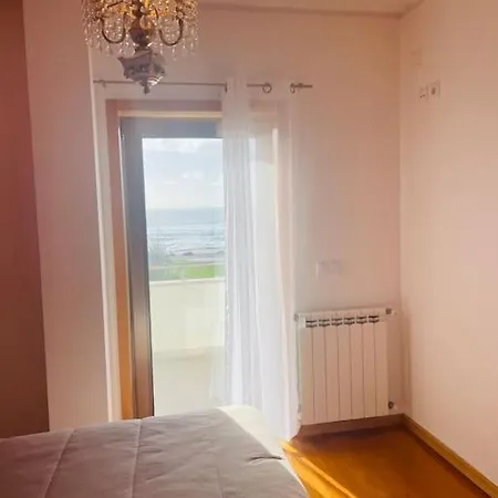 Foz Village בוארקוס